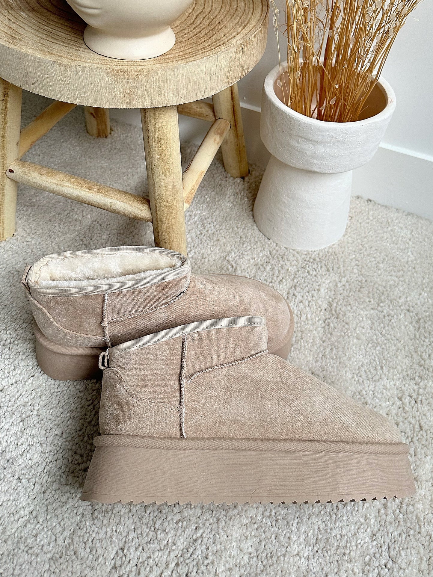 ELIE Boots | Suede Effect | Faux Fur Lining | Warm & Stylish