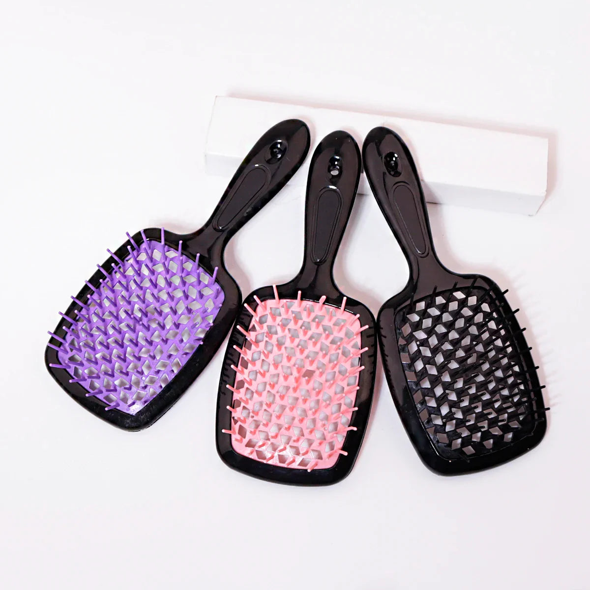 (1 + 1 Free) Magic Tangle-Free Hairbrush